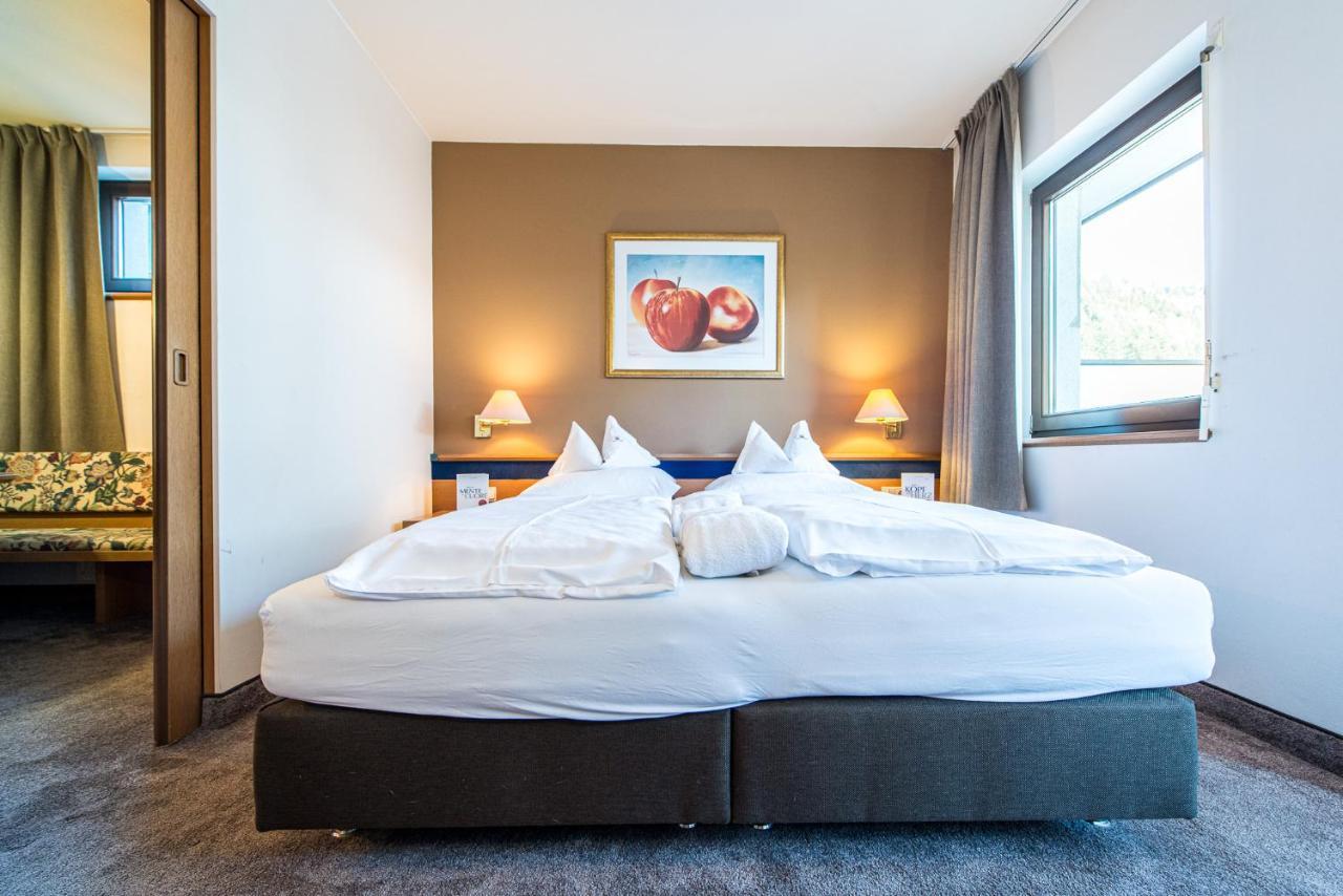 Alphotel Stocker Alpine Wellnesshotel Campo Tures Esterno foto