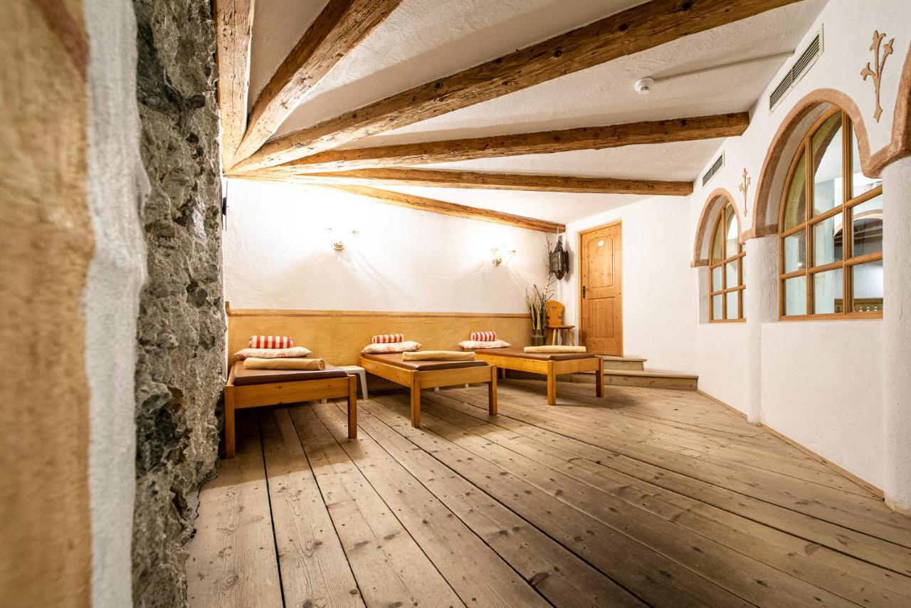 Alphotel Stocker Alpine Wellnesshotel Campo Tures Esterno foto